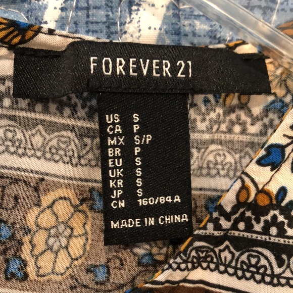 EUC Forever 21 elephant print minidress. Sm - Picture 4 of 4